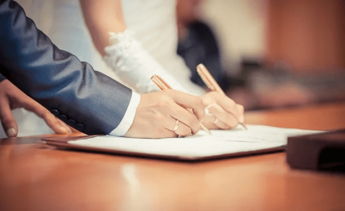Quan hệ hôn nhân là gì và những quy định mới nhất 4 đăng ký kết hôn