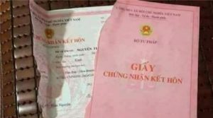 mất giấy kết hôn có ly hôn được không
