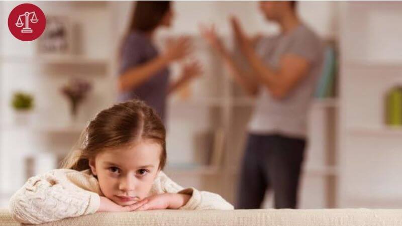 Thủ tục đổi họ cho con sau ly hôn - Tổng đài pháp luật 3 cách đổi họ cho con sau ly hôn