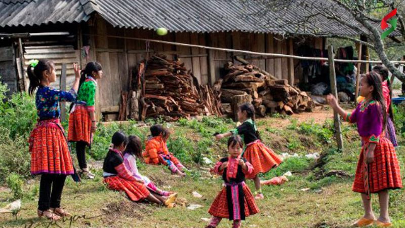 tham-quyen-doi-dan-toc-trong-giay-khai-sinh